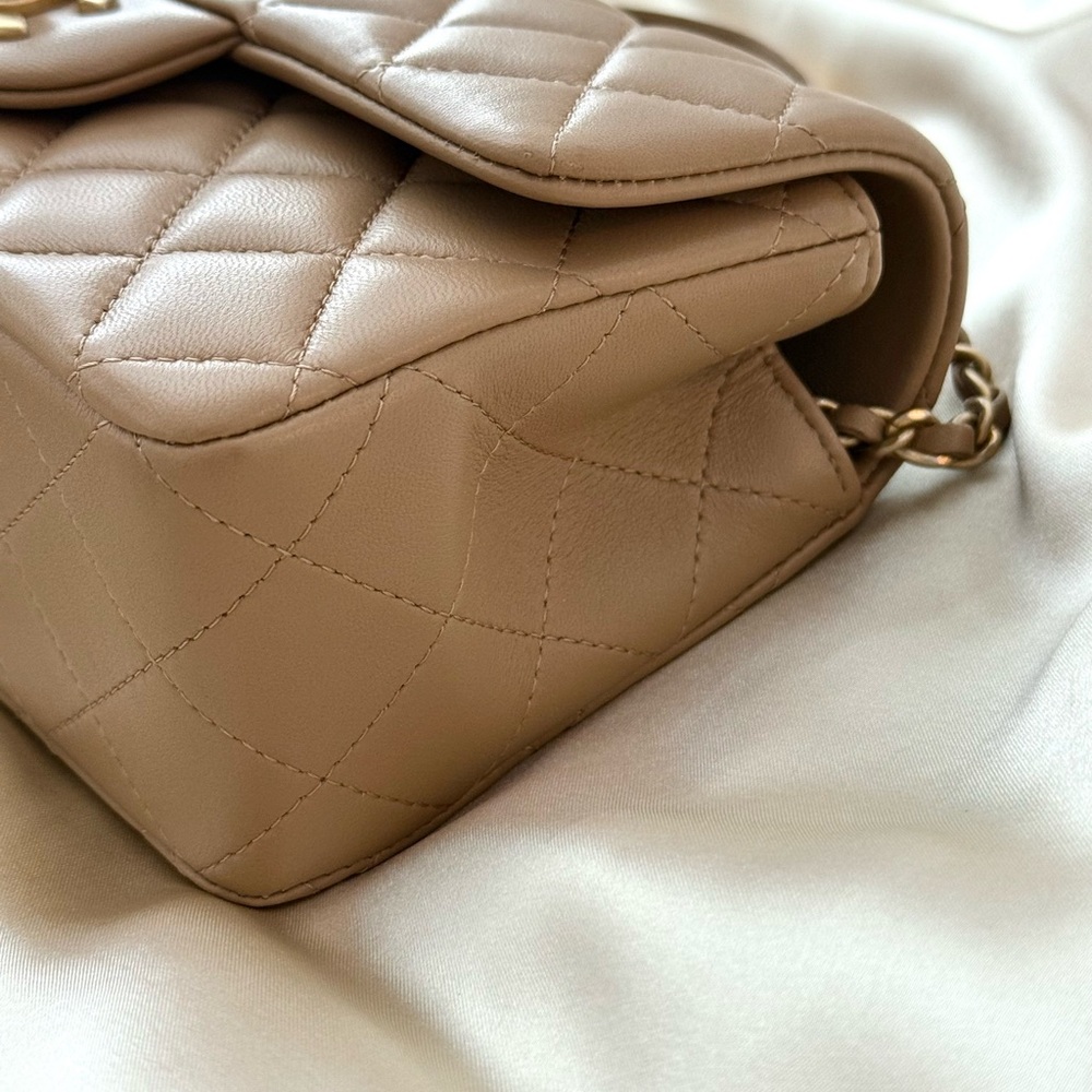 Authentic Chanel Mini Flap with Top Handle – Beige Lambskin & Gold Hardware NIB - Picture 6 of 12